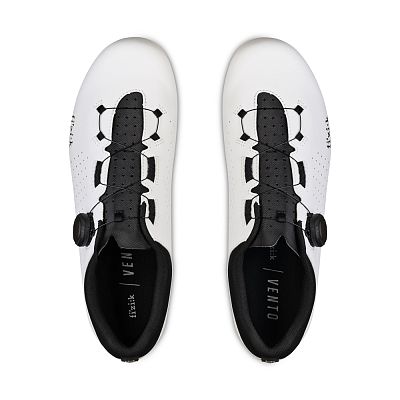 Превью  Велотуфли шоссейные FIZIK Vento Omna White/Black